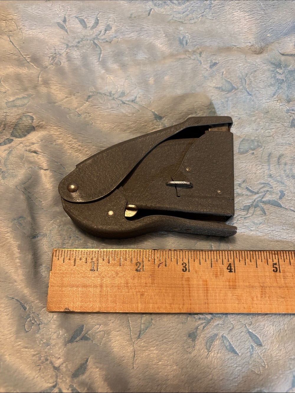 Swingline Handheld Vintage Stapler